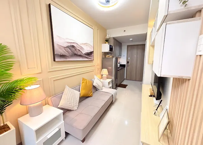An Elegant Cozy At S Residences & Netflix I S Res 1214 *