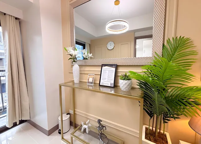 An Elegant Cozy At S Residences & Netflix I S Res 1214 Apartment *